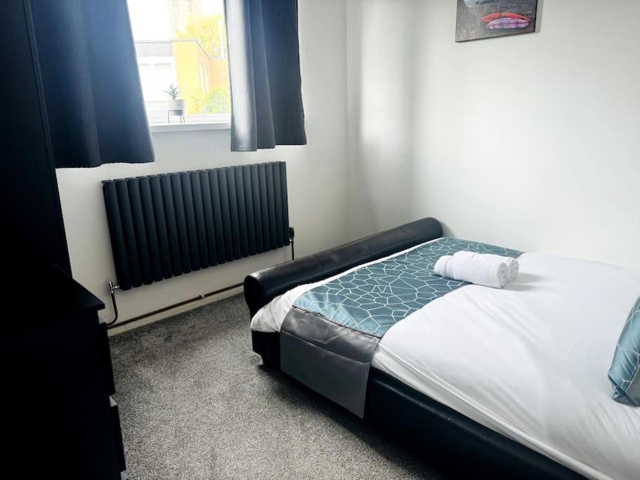 Luxe Living Family Home - Beach, Wifi, Parking Swansea Exteriör bild